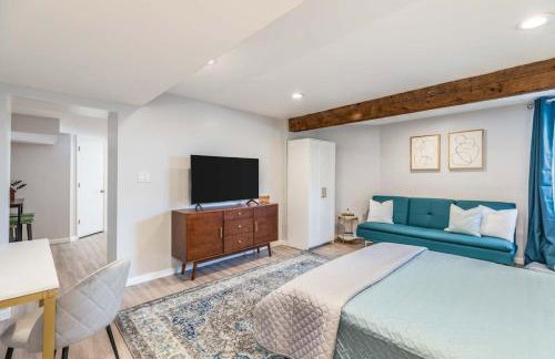 Private Pet Friendly Avenues Suite of Downtown - Foto 16