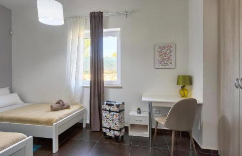 Awesome Home In Naselje Muzini - Foto 44