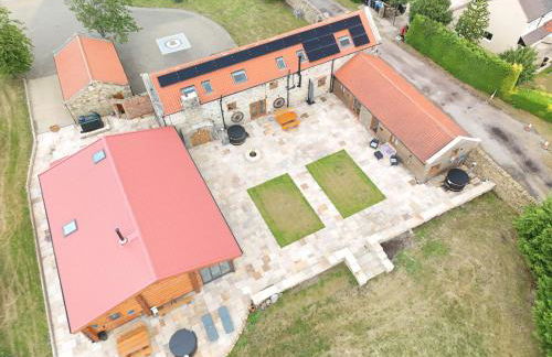 The Estate, Luxury Spacious Family Stay with 3 Hot Tubs, Scenic Views Sleeps 16 near Durham & Bishop Auckland - Foto 68