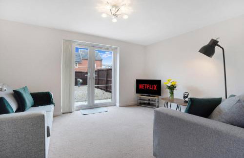 NEW! Stylish 2-Bed Home by Stay With Us, Ideal for Families, Sleeps 4! - Foto 25