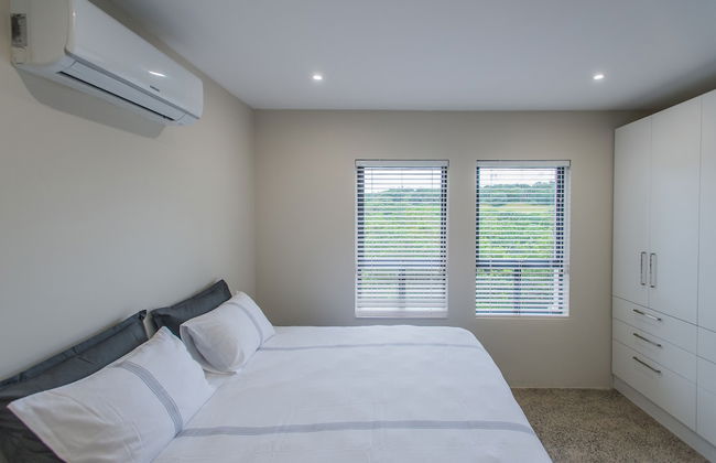 Apartments on The Eighteenth - Photo 5