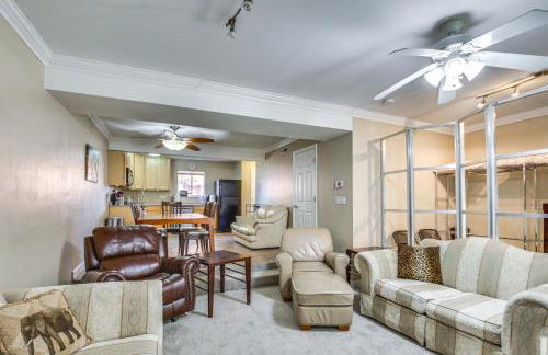 St Ann Townhome Less Than 1 Mi to International Airport! - Foto 6