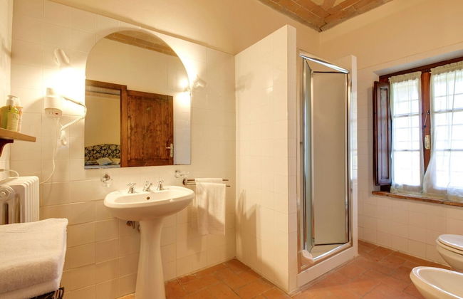 Belvilla by OYO Lavish Farmhouse With Fireplace - Foto 16