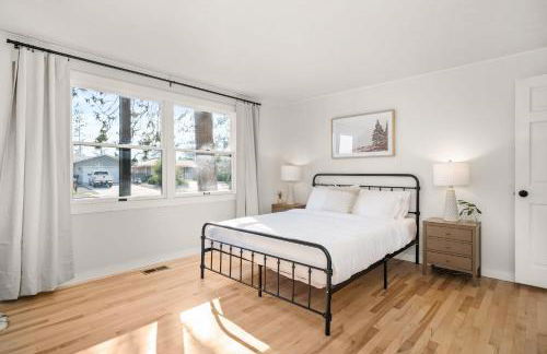 Beautiful 3 story villa with room for 17 people - outdoor POOL and indoor SAUNA - Foto 37