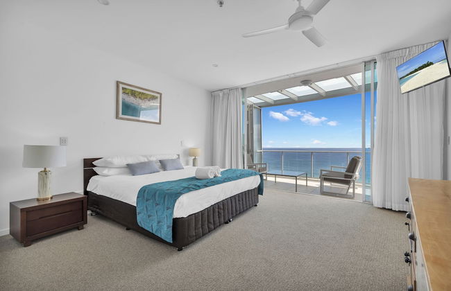 Reflection Tower Two - Foto 6