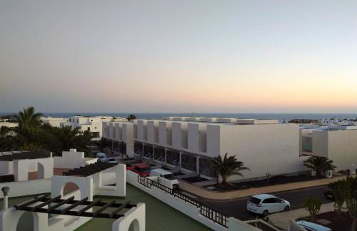 Aqua Apt Sunrise & Sea Views - Photo 31