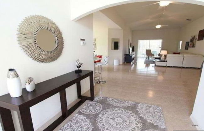 4bdr w Pool Near Disney - Foto 7
