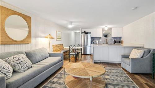 NEW Beachfront Condo - Photo 4