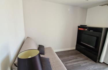 Appartement 2 pièces rénove avec accès piscine - Foto 5