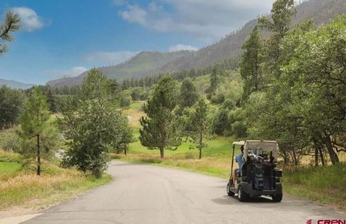 #1Condo Glacier Resort Pool Golf HotTub Sauna Gym - Foto 33