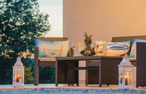 Nice Apartment In Krk With Wifi - Photo 21