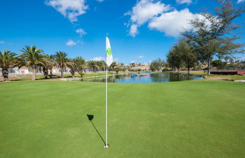 Sunny Bungalow Parque Golf - Photo 16