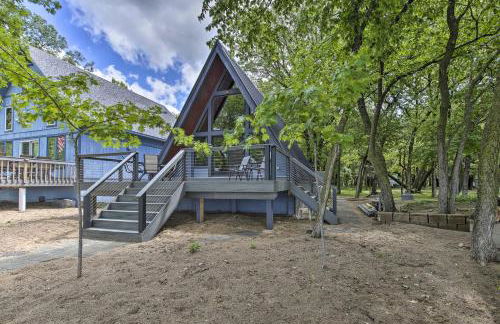 Lake Pepin Cottage with Decks and Private Beach! - Foto 23