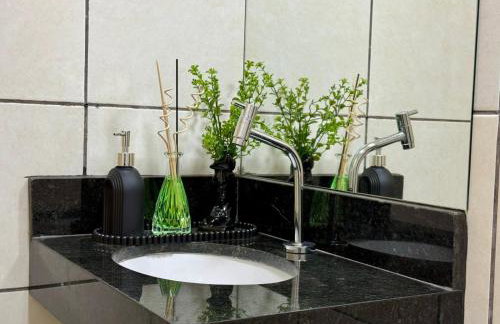 Flat Moderno com Ar e Wi-Fi Rápido a 5min Aeroporto - Photo 23