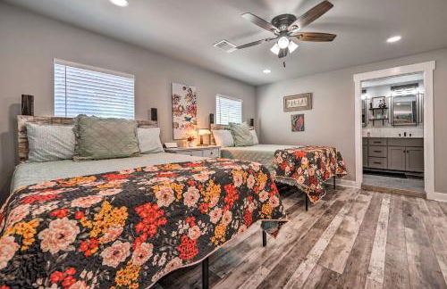 Lakefront Fort Towson Home Private Dock and 3 Decks - Foto 17