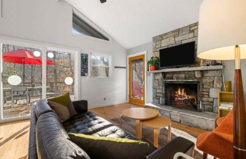 Happiness - Mountain Chalet, Hot Tub, Grill, and Trails! - Foto 15