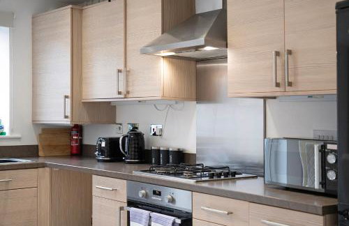 New! Spacious Retreat for 10 Perfect for Families! - Photo 26