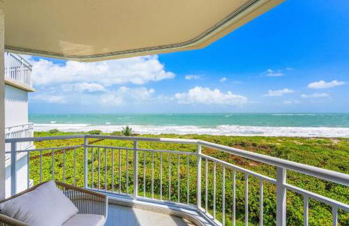 Hutchinson Island Beach Condo - Photo 22