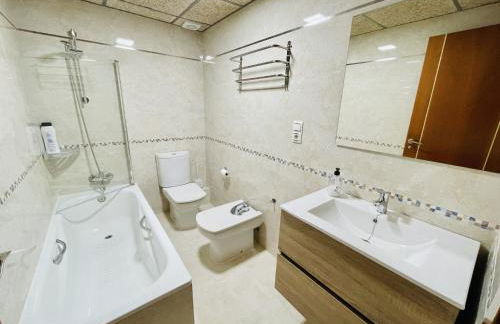 Apartamento con patio en Cádiz centro - Foto 15