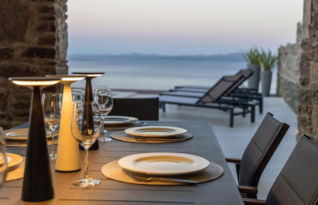 Aegean Whispers Sea Front Villa in Tinos - Foto 26