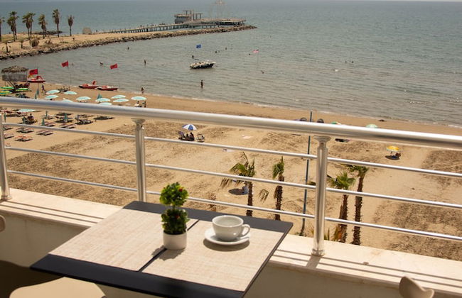 Wave Beachfront Apartments - Foto 33