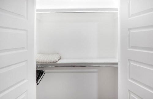 NEW Condo Great Location Mission Tx. - Foto 52