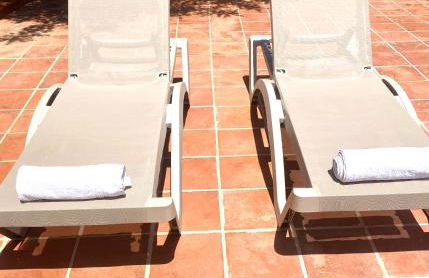 Agradable Villa con piscina y vistas al mar - Photo 28