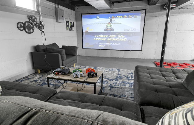 The Waterfront - Waterslide Game Room Sleeps 26 - Foto 4