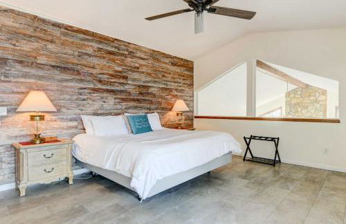 Stunning Maggie Valley Getaway with Decks, Fire Pit! - Foto 18