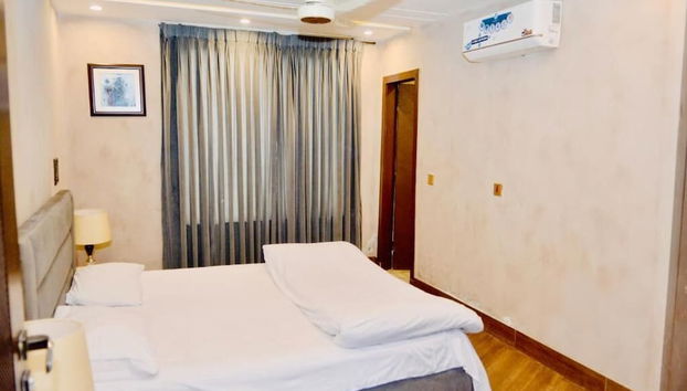 VineWood Apartments - Foto 5, Habitación