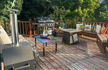 Whimsical Lake House - Foto 44