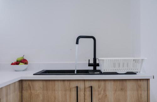 Chic 2Bed Apartment in Heart of Altrincham - Pass the Keys - Foto 7