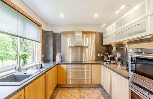 Spacious Gleneagles Apartment - Foto 7