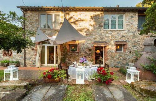 Villa Ester, a Stylish Farmhouse on the Hills - Foto 11