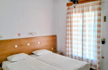 Lefteris Rooms - Foto 8