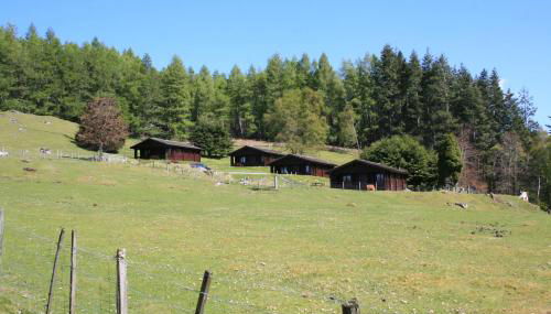 Highgarry Lodges - Photo 5