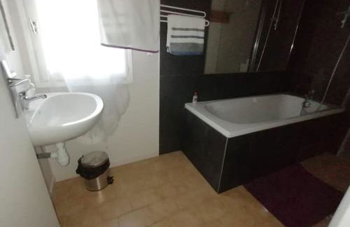 Comme à la maison, T3 tout confort pour 8, jardin au calme - Foto 24