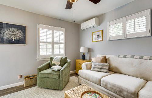 Coastal Charmer Less Than 1 Mi to South Kingstown Beach - Photo 10