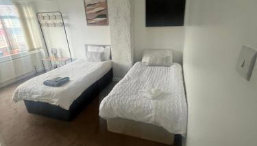 Wivefield dun - Photo 2