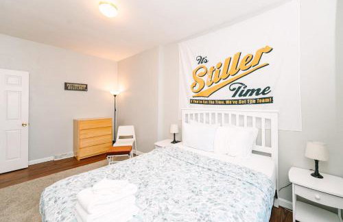 Pittsburgh's Sports Suite- FREE driveway Parking - Foto 3