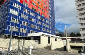 DOMspitzen-BLICK, cooles 2 Zimmer Apt mit Indoor-Swimmingpool auf dem Dach, Küche und Smart-TV - Foto 29