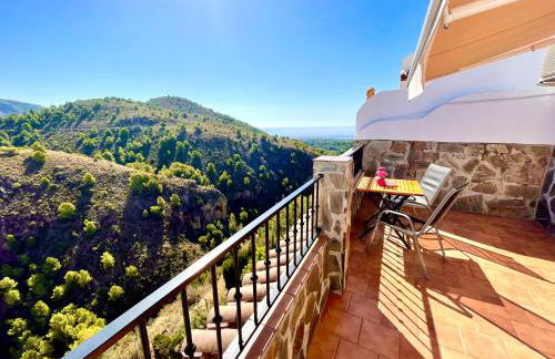 Apartamentos Axarquia , Frigiliana, terraza privada con vistas a la montaña rio y al mar - Photo 71