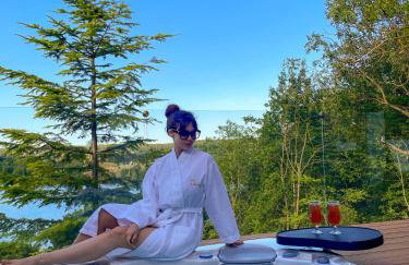 Zloty, a Skromny - ogrodzony domek z jacuzzi i widokiem na jezioro - Foto 39