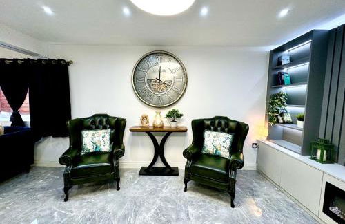 Lux 7 Bedroom residence - Photo 14