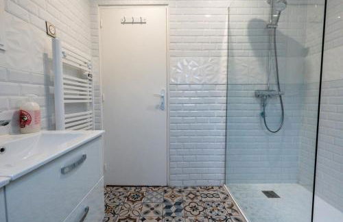 Chez Lana - 8 prs - Parking - Jardin - Foto 45