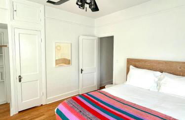 Courthouse Corner - Beautiful adobe, pet friendly - Foto 9