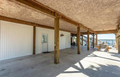 Romance of the Seas- Remodeled dock home on Bay - Foto 25