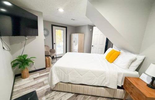 Lakefront Home-3BD25BADockGrillFirepitPool - Foto 19