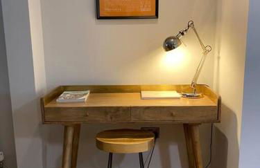 Stylish 2 bedroom self-contained apartment in the heart of Clifton Village - Foto 9