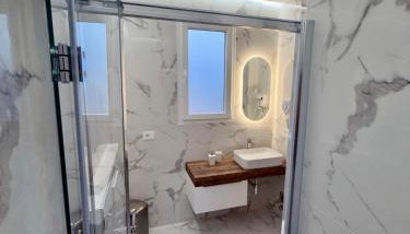 A stone's throw from the Duomo - Foto 4, Shower